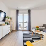Sea & By Interhome زادار