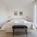 شقة Sea & By Interhome *