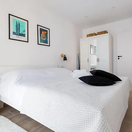 Apartment Sea & By Interhome